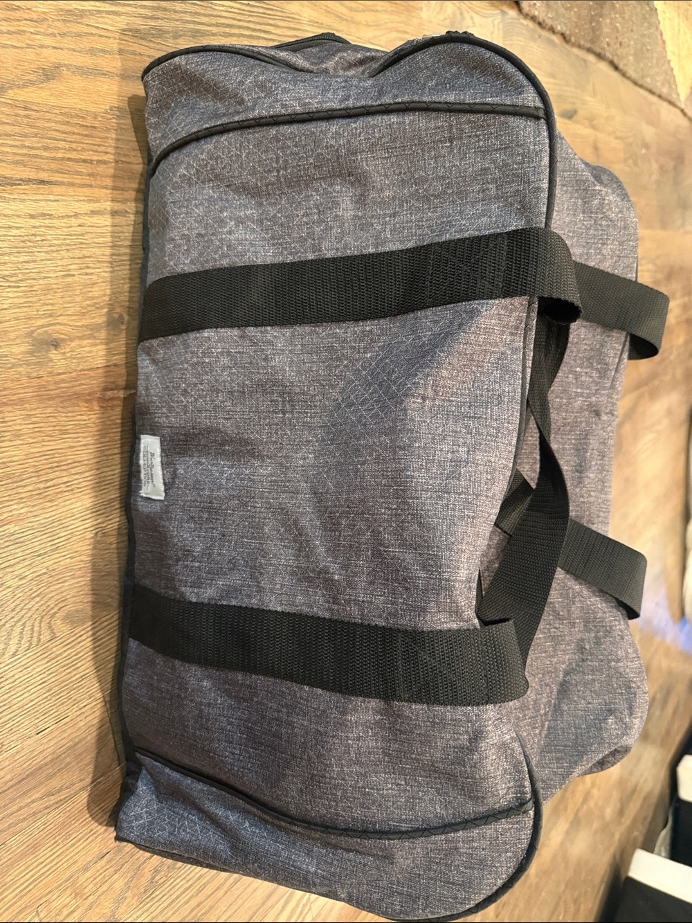 thirty-one Gray & Black Duffel Bag